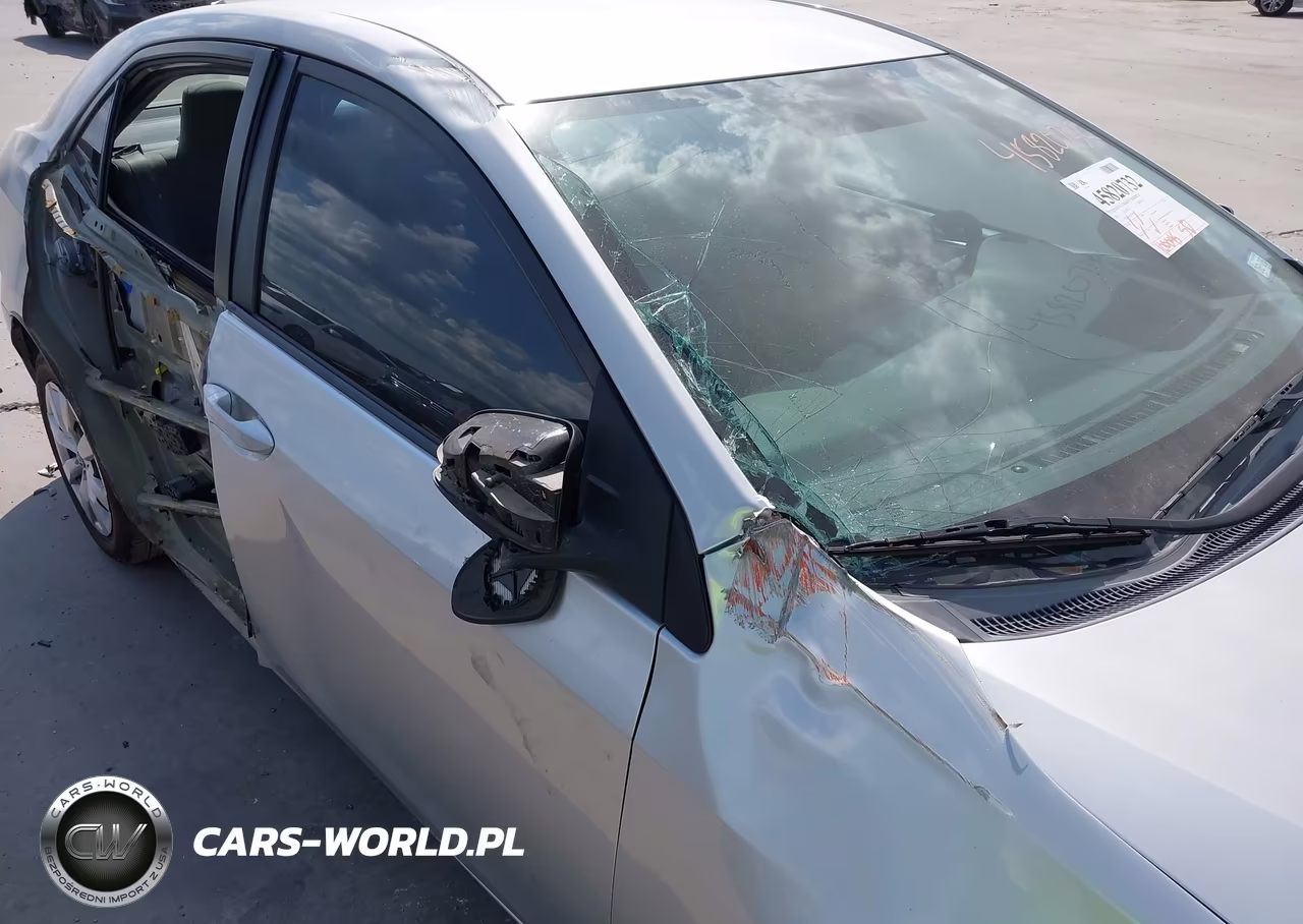 2016 Toyota Corolla Le VIN:5YFBURHE2GP470483 - 6