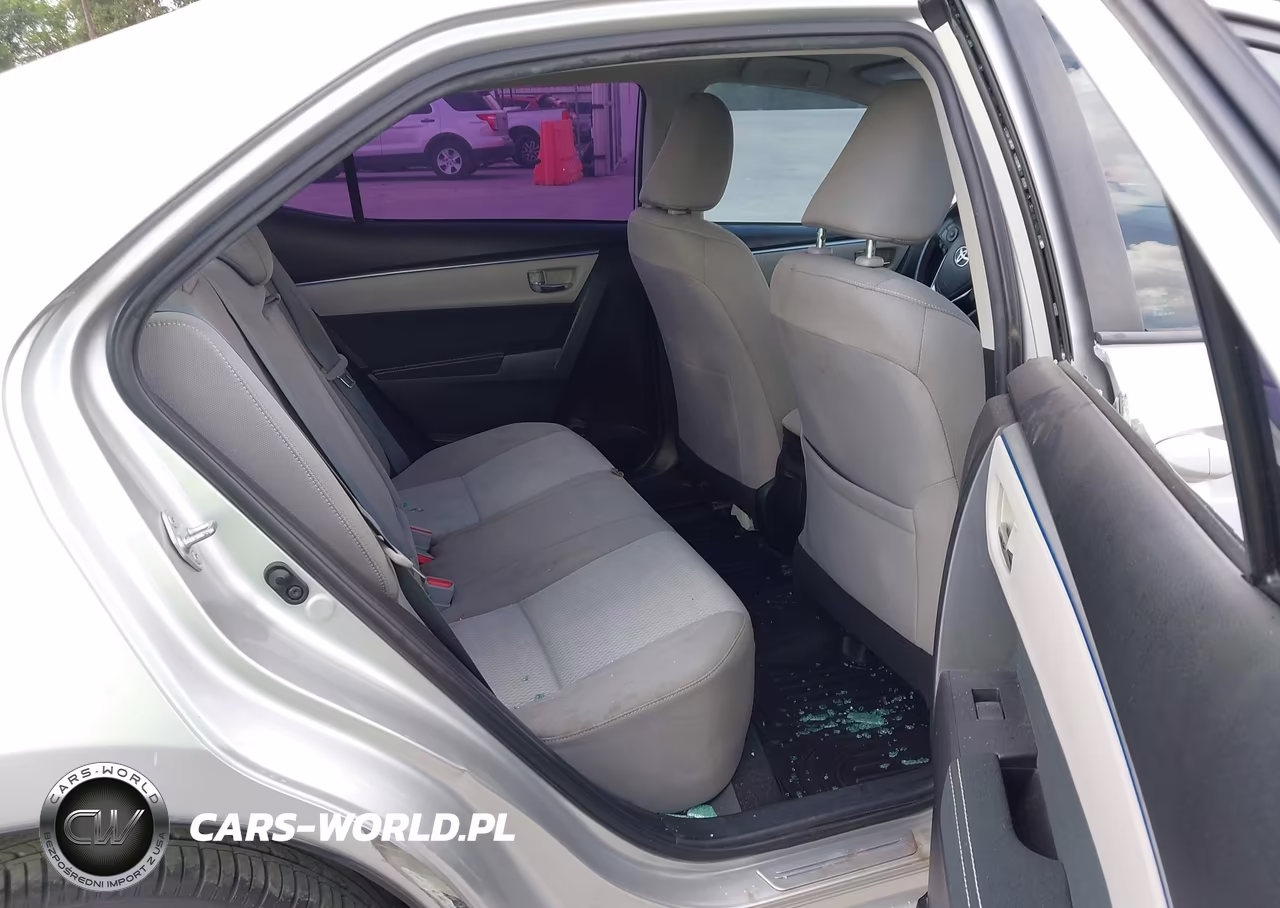2016 Toyota Corolla Le VIN:5YFBURHE2GP470483 - 8