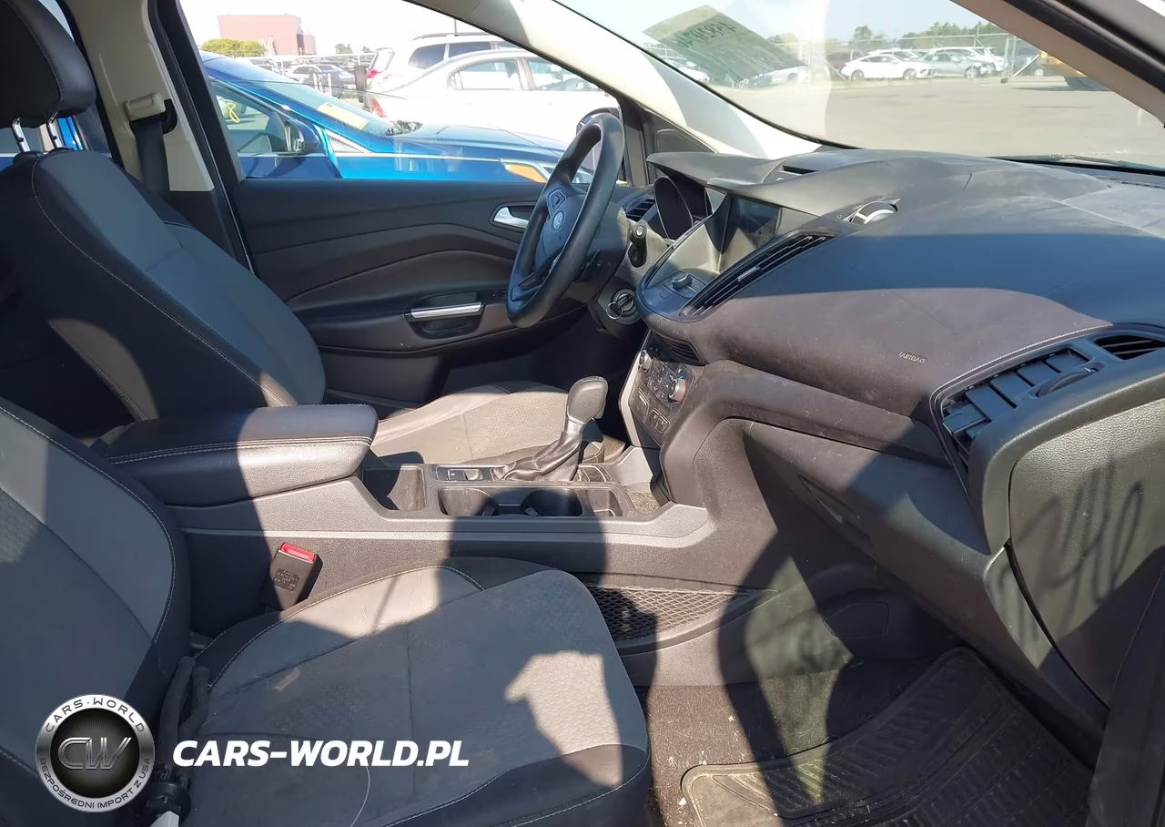 2017 Ford Escape Se VIN:1FMCU9G96HUF08323 - 5