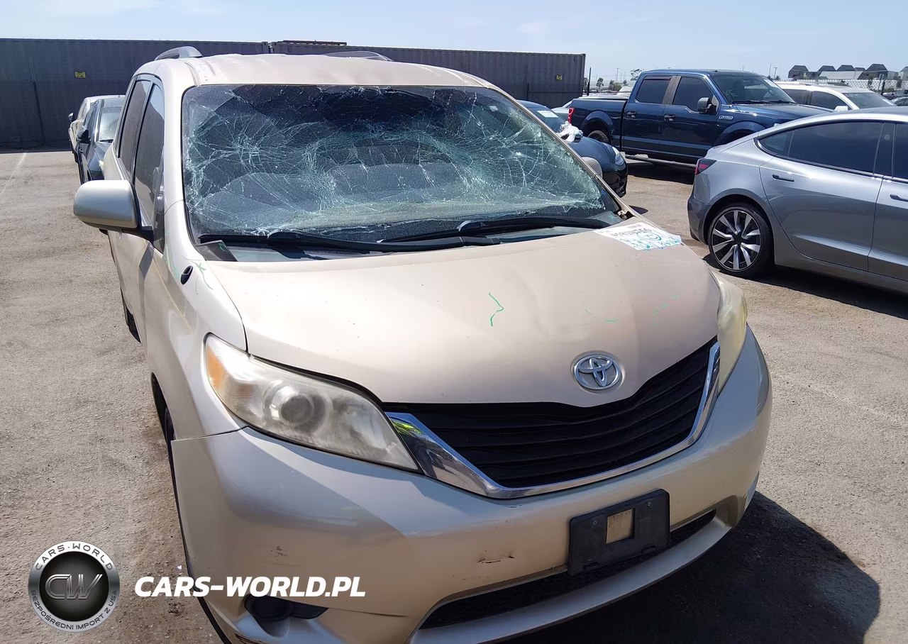 2011 Toyota Sienna Le V6 VIN:5TDKK3DC2BS124280 - 6