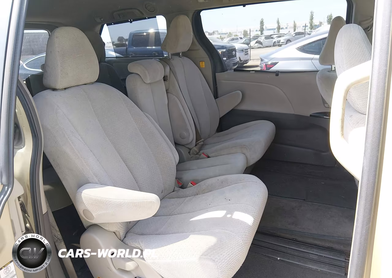 2011 Toyota Sienna Le V6 VIN:5TDKK3DC2BS124280 - 8