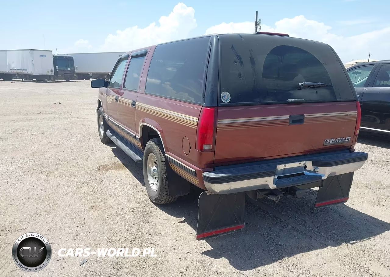 1998 Chevrolet Suburban 2500 VIN:3GNGC26J2WG136255 - 3