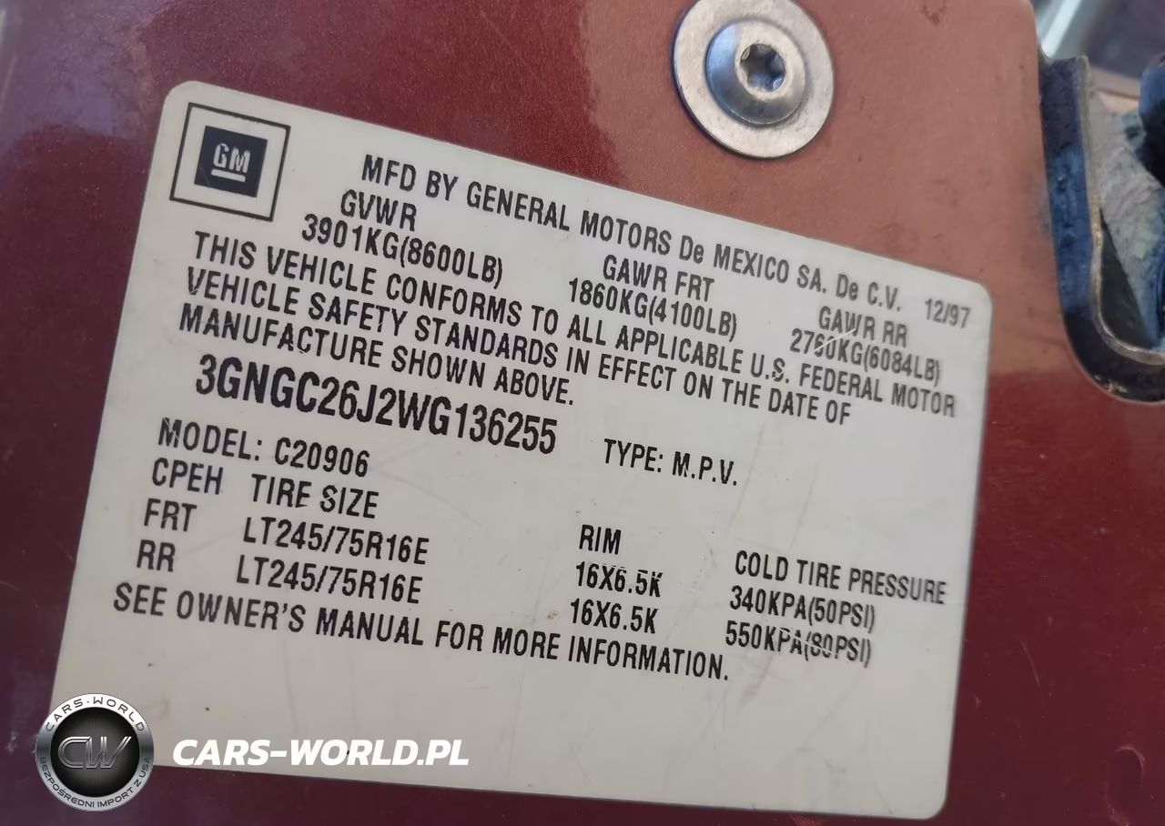 1998 Chevrolet Suburban 2500 VIN:3GNGC26J2WG136255 - 9