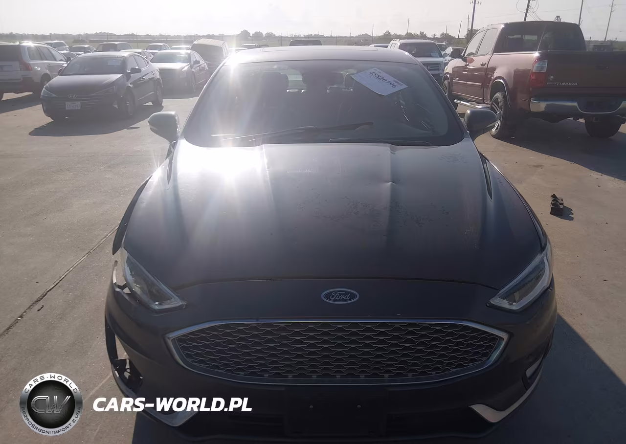 2019 Ford Fusion Hybrid Titanium VIN:3FA6P0RU2KR273199 - 12