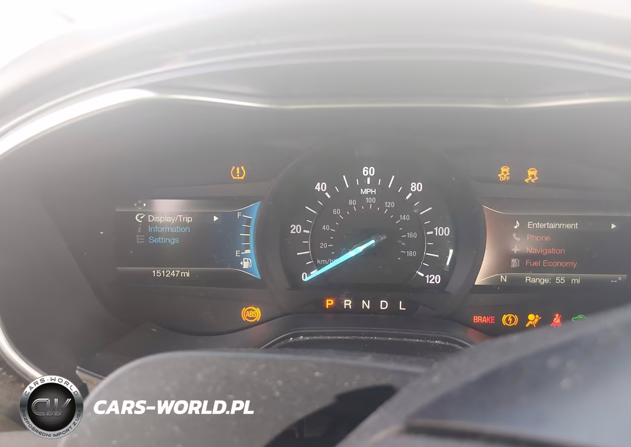 2019 Ford Fusion Hybrid Titanium VIN:3FA6P0RU2KR273199 - 15