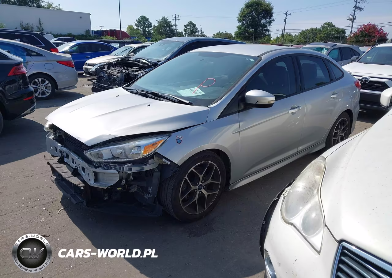 2016 Ford Focus Se VIN:1FADP3F20GL356633 - 2