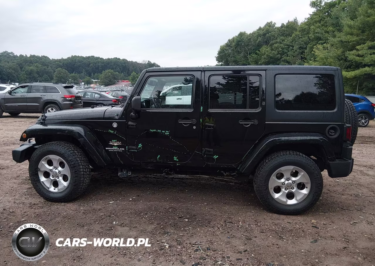 2013 Jeep Wrangler Unlimited Sahara VIN:1C4BJWEG5DL703791 - 15