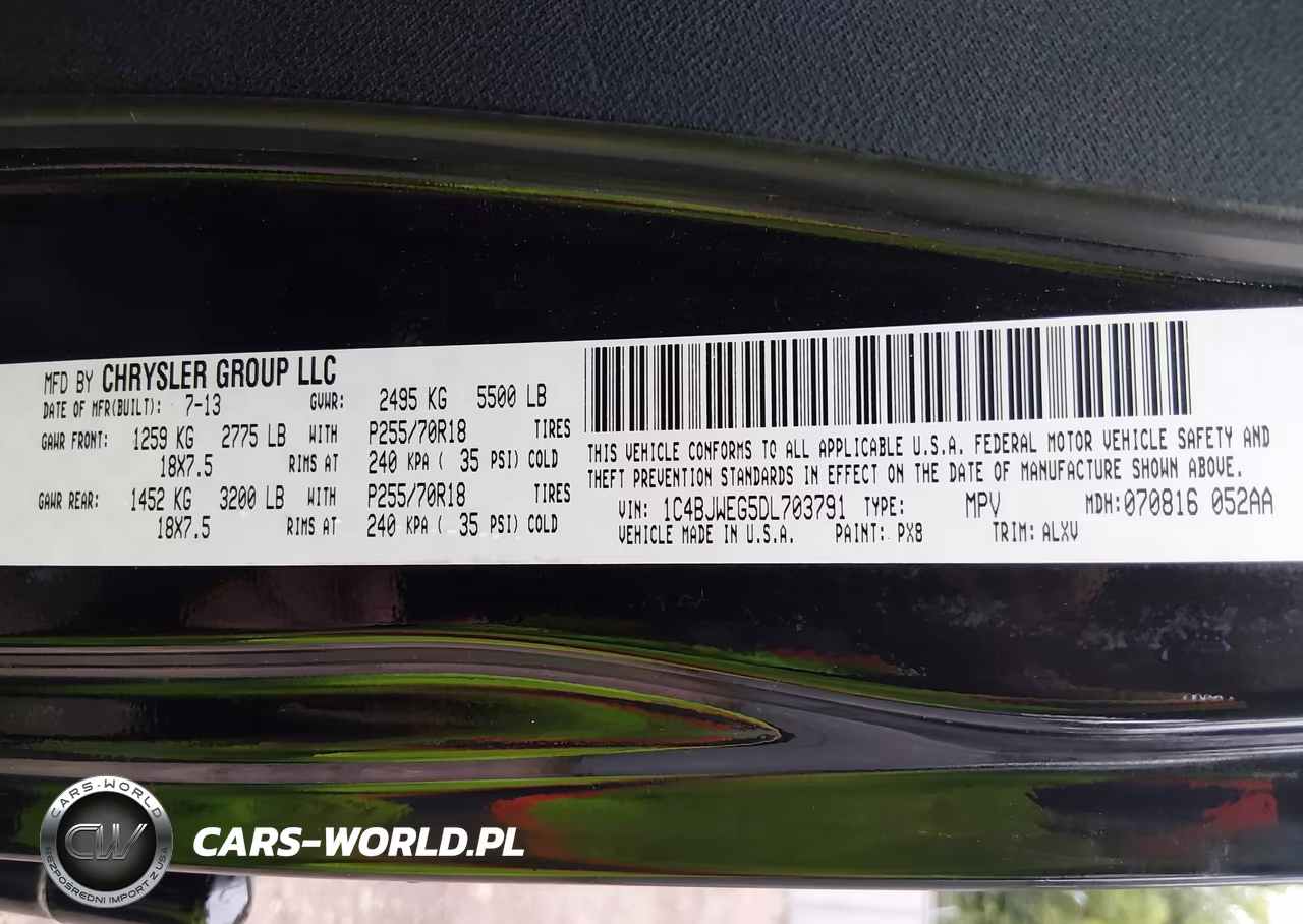 2013 Jeep Wrangler Unlimited Sahara VIN:1C4BJWEG5DL703791 - 9