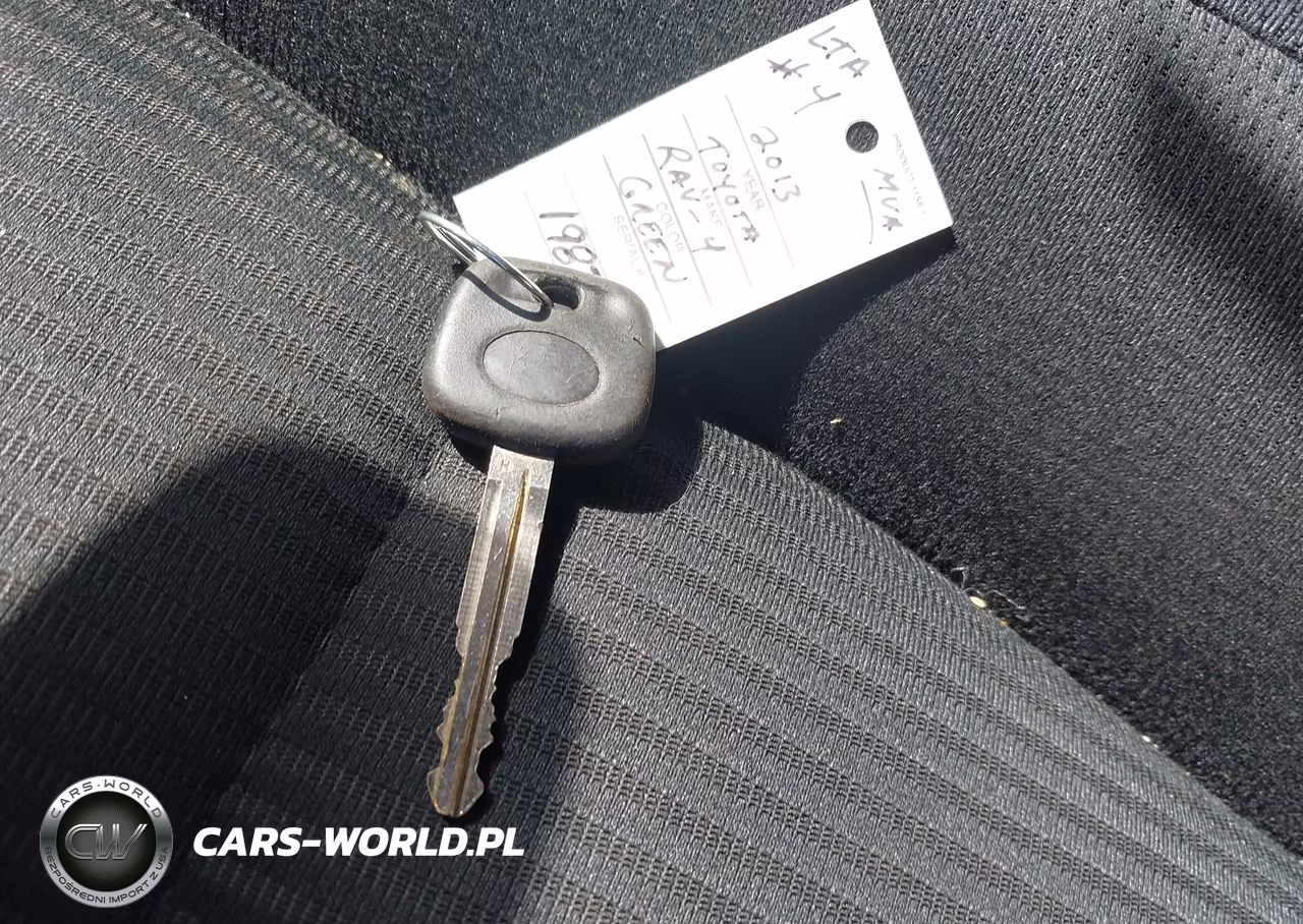 2013 Toyota Rav4 Xle VIN:2T3RFREV5DW107433 - 11