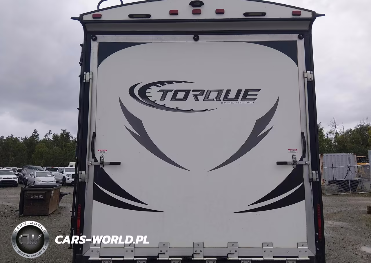 2017 Heartland Torque Extreme Light VIN:5SFCB3420HE322539 - 13