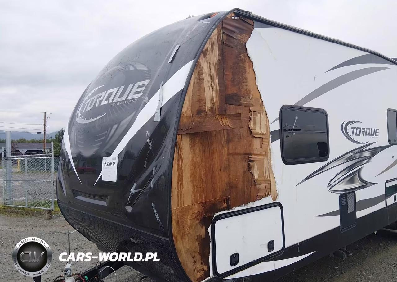 2017 Heartland Torque Extreme Light VIN:5SFCB3420HE322539 - 6
