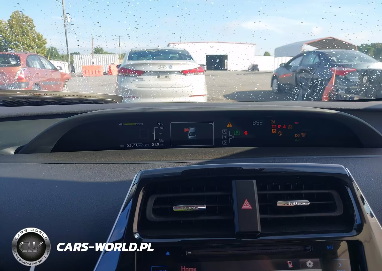 2017 Toyota Prius Four Touring VIN:JTDKARFU1H3530069 - 7