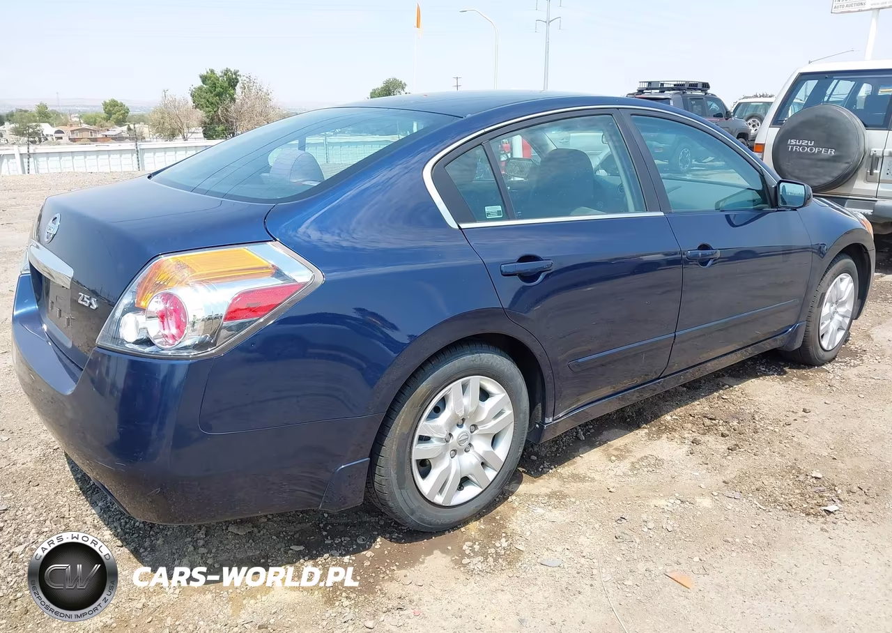 2011 Nissan Altima 2.5 S VIN:1N4AL2AP0BC172913 - 4