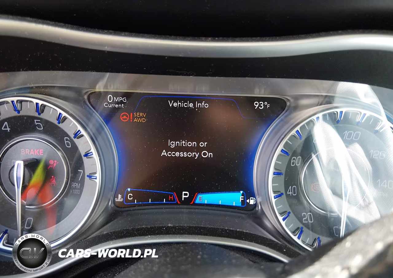 2015 Chrysler 300C Awd VIN:2C3CCAKG3FH749856 - 7