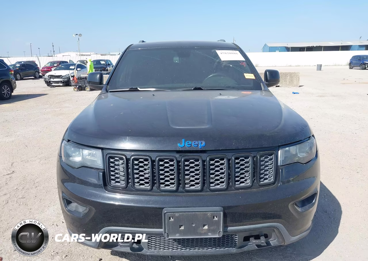 2018 Jeep Grand Cherokee Upland 4X4 VIN:1C4RJFAG8JC394043 - 12