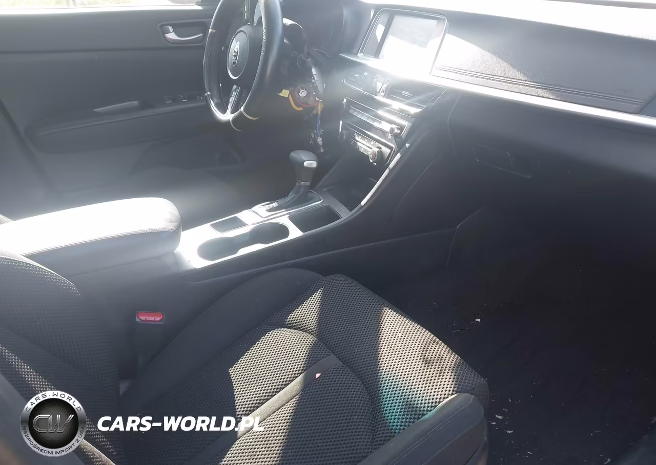 2019 Kia Optima Lx VIN:5XXGT4L34KG338263 - 5