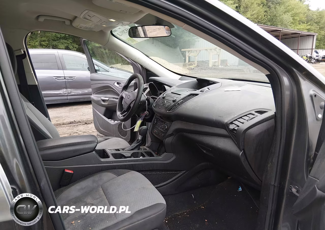 2017 Ford Escape Se VIN:1FMCU9GD4HUC27724 - 5