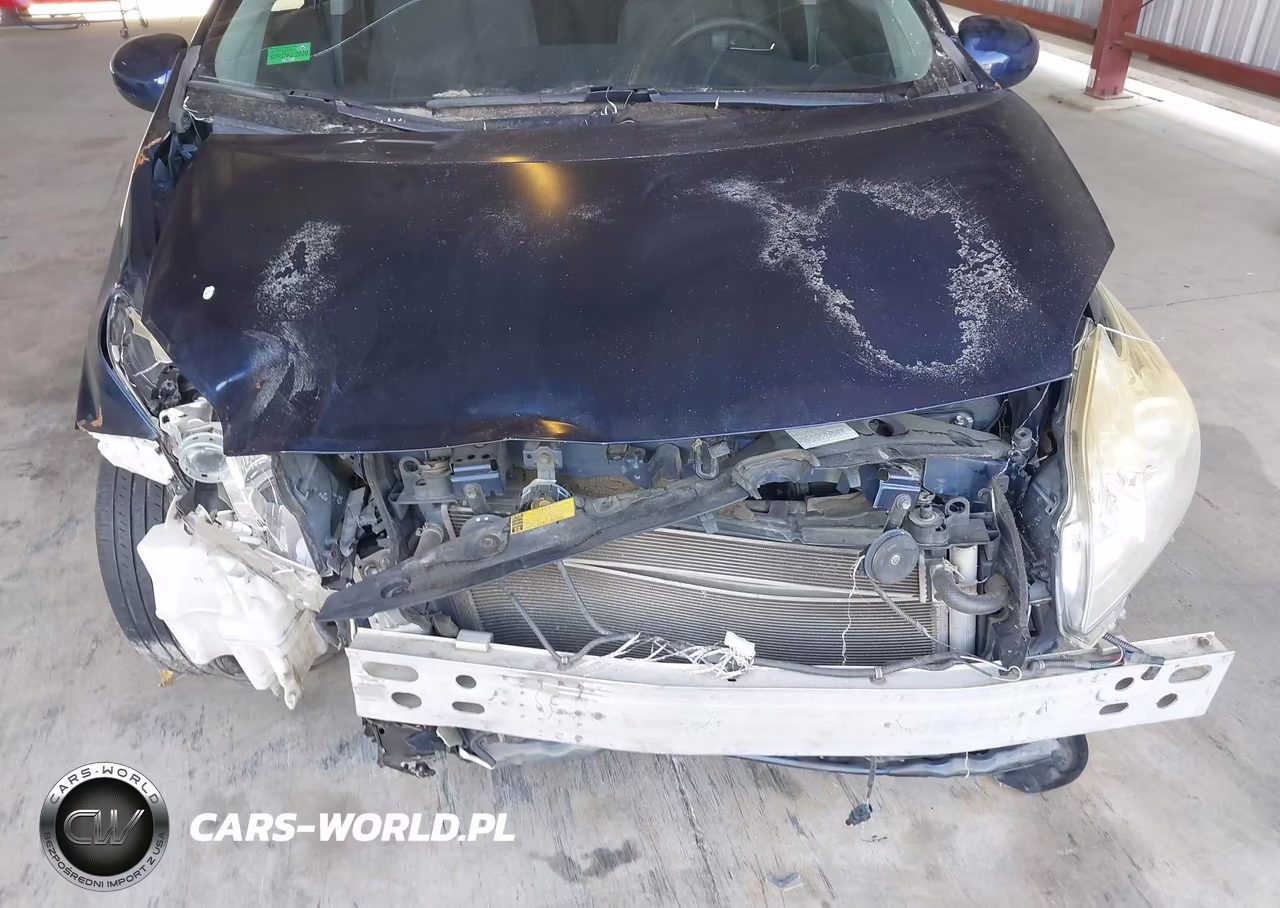 2015 Toyota Prius Two VIN:JTDKN3DU5F1891737 - 6