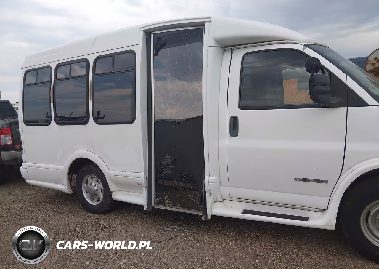 2001 Chevrolet Express Rv Cutaway VIN:1GBHG31R211125434 - 12