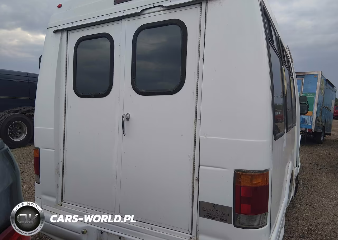 2001 Chevrolet Express Rv Cutaway VIN:1GBHG31R211125434 - 14