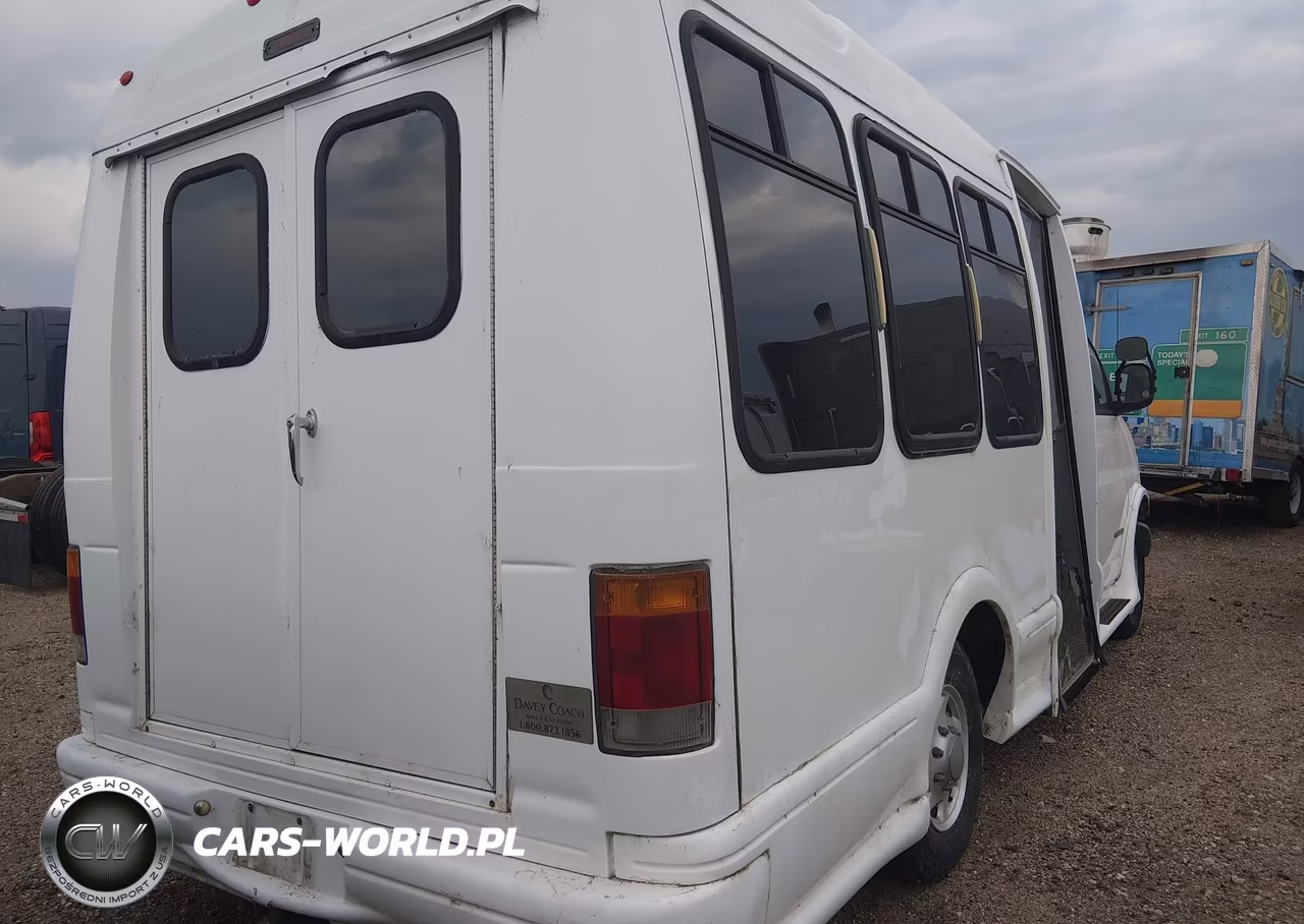 2001 Chevrolet Express Rv Cutaway VIN:1GBHG31R211125434 - 4