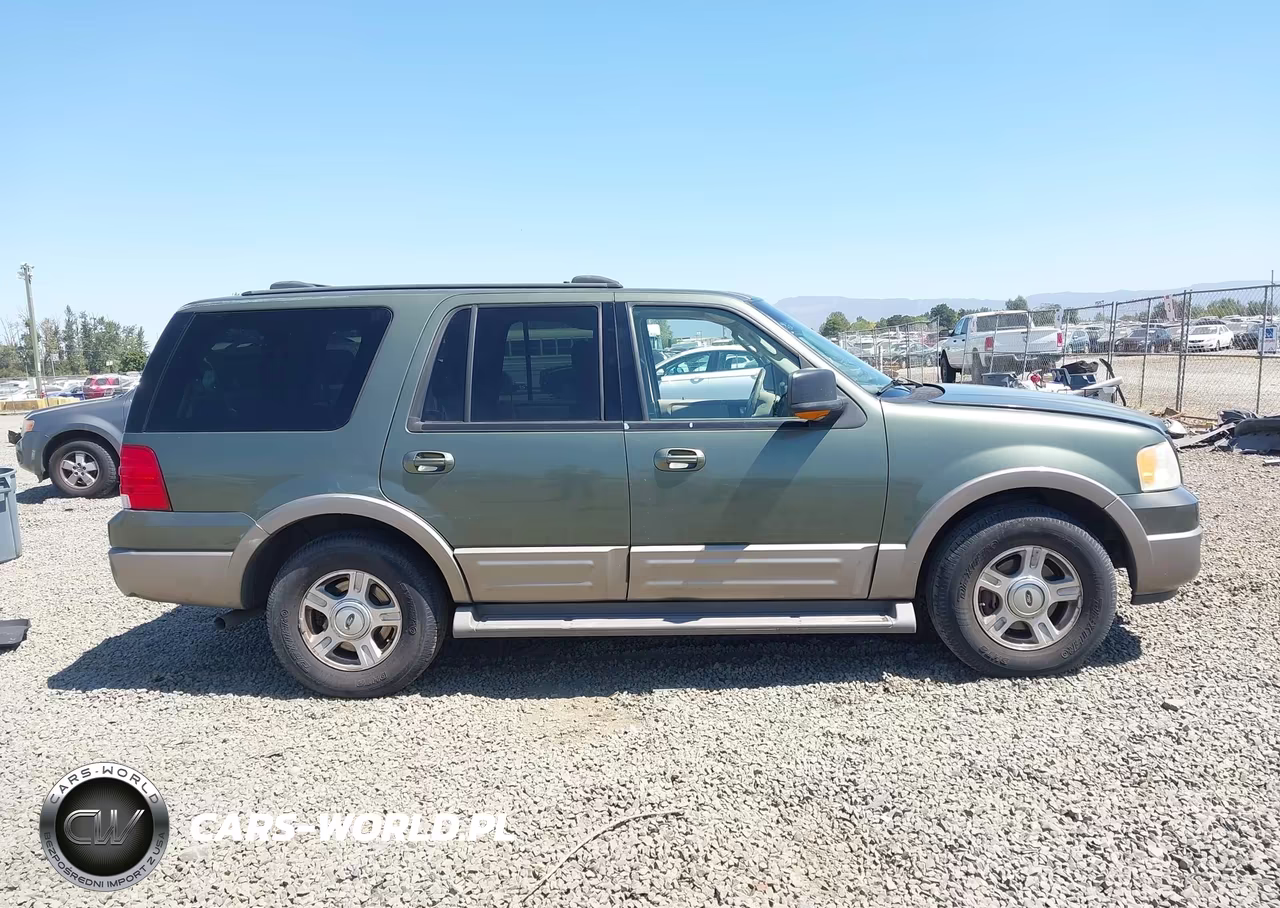 2003 Ford Expedition Eddie Bauer VIN:1FMFU18L93LC28001 - 13