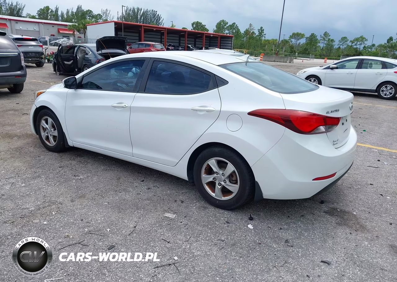 2015 Hyundai Elantra Se VIN:5NPDH4AE1FH616720 - 3