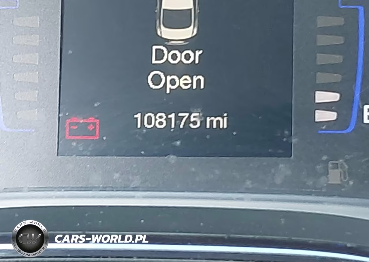 2016 Chrysler 200 S VIN:1C3CCCBB0GN117325 - 12