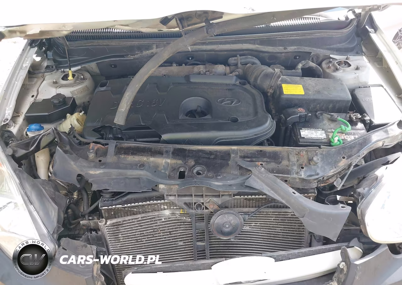 2008 Hyundai Accent Gs VIN:KMHCM36C58U063163 - 10