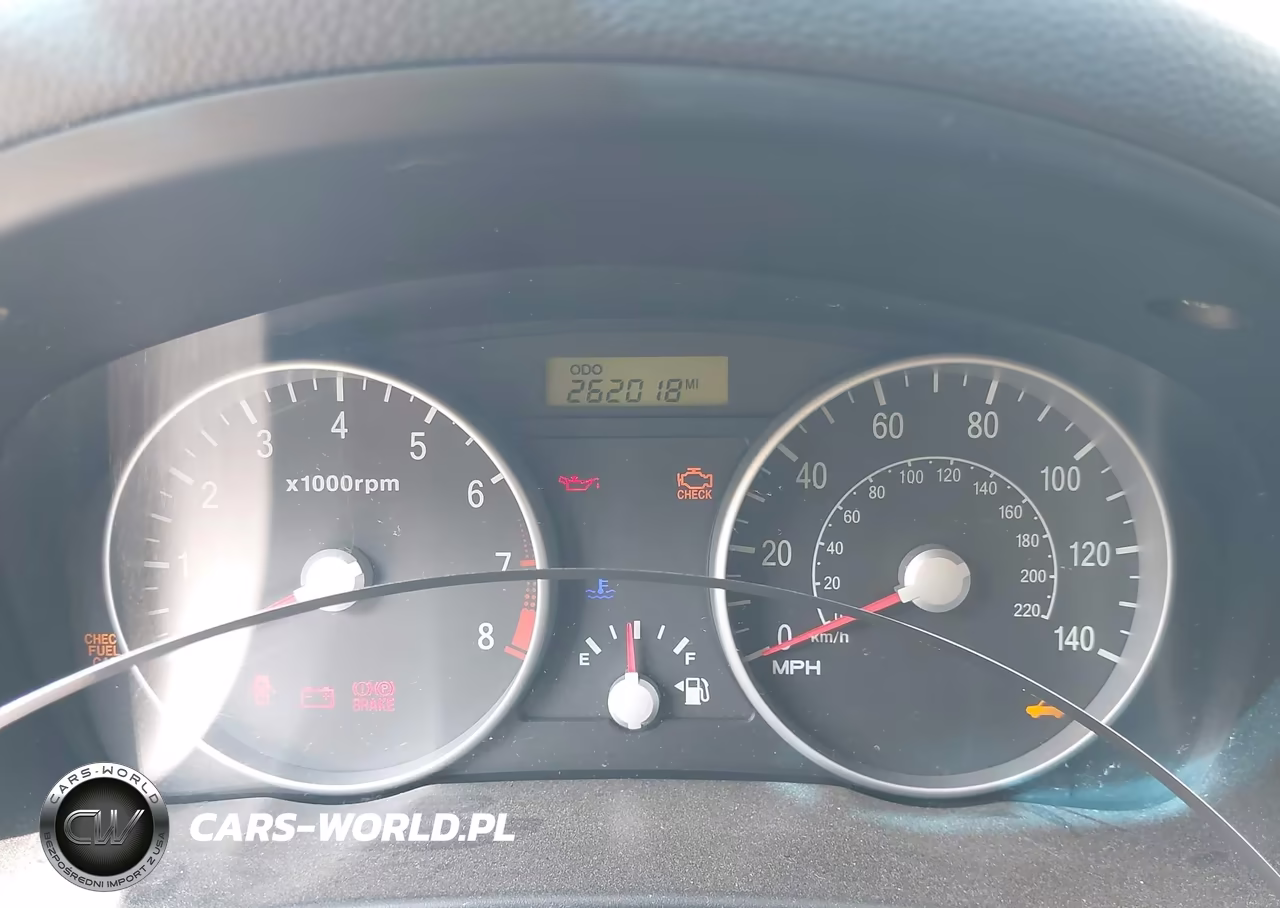 2008 Hyundai Accent Gs VIN:KMHCM36C58U063163 - 7