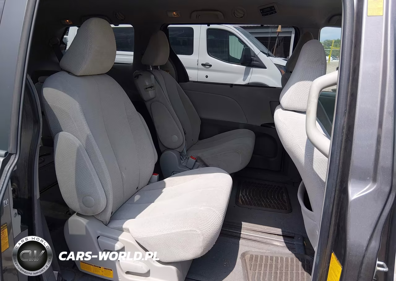 2014 Toyota Sienna Le V6 8 Passenger VIN:5TDKK3DCXES472378 - 8