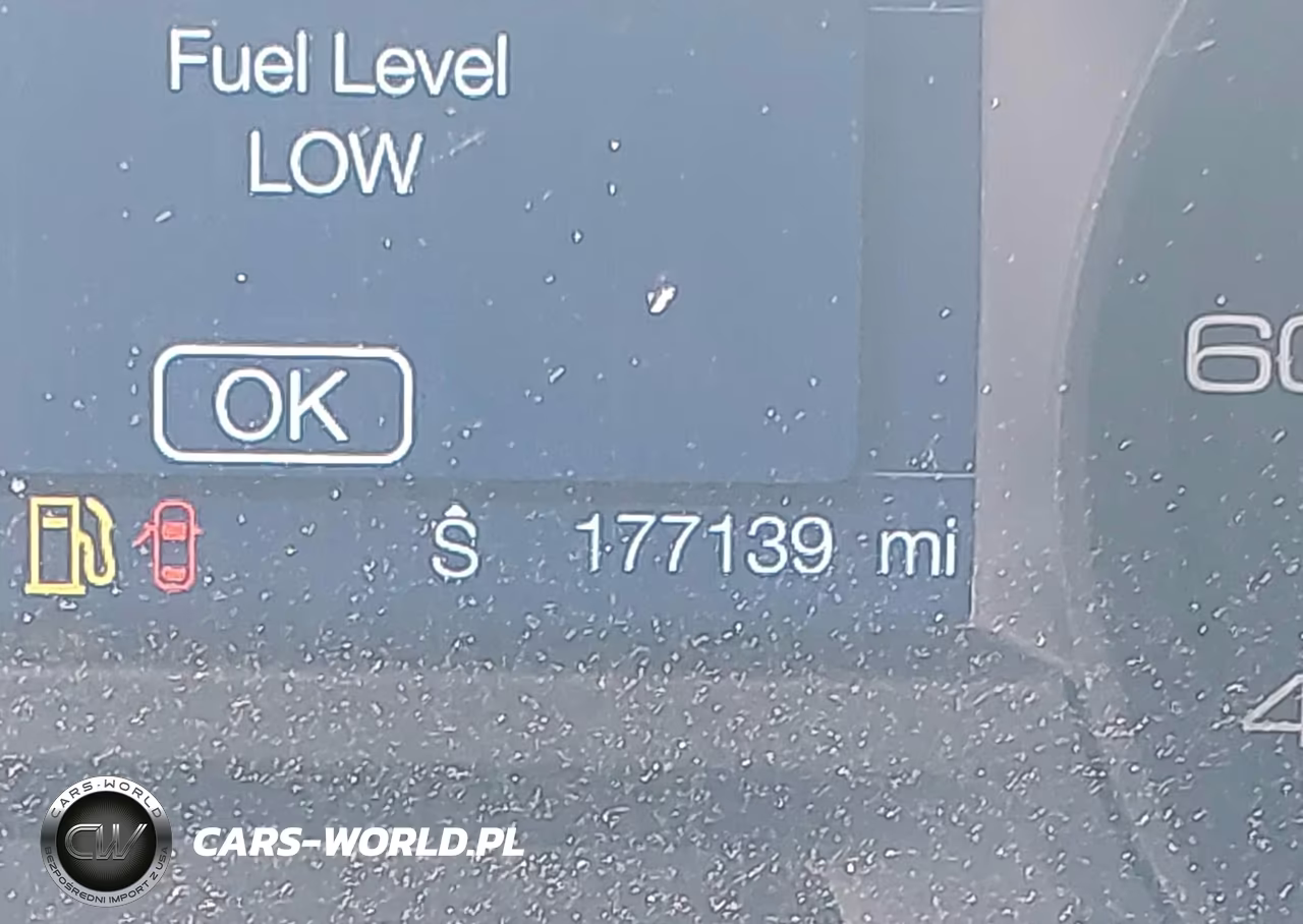 2015 Ford Explorer Xlt VIN:1FM5K8D85FGB96530 - 16