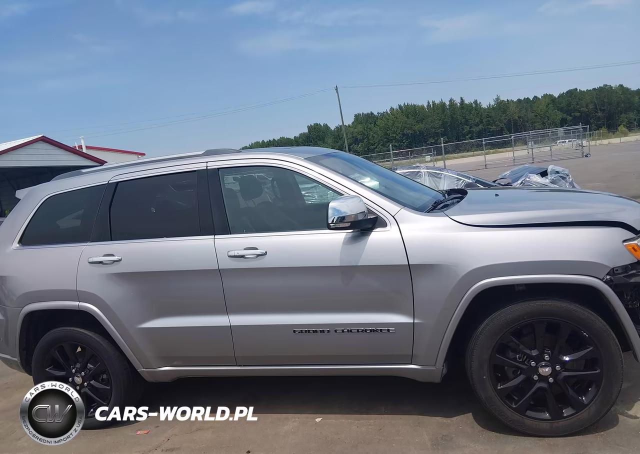 2017 Jeep Grand Cherokee Overland VIN:1C4RJFCG9HC731004 - 14