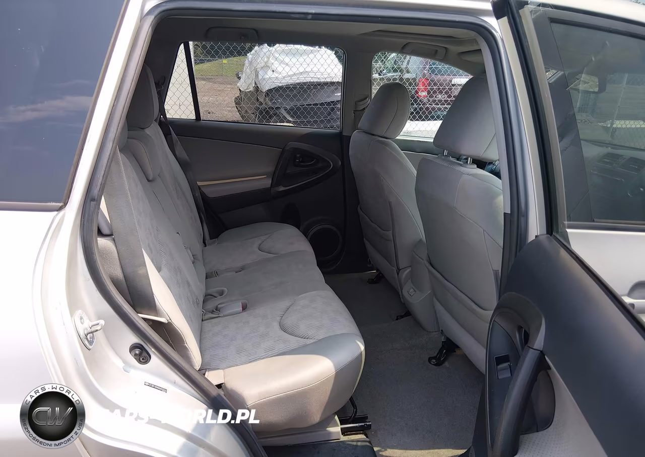 2012 Toyota Rav4 Limited VIN:2T3DF4DV6CW207814 - 8
