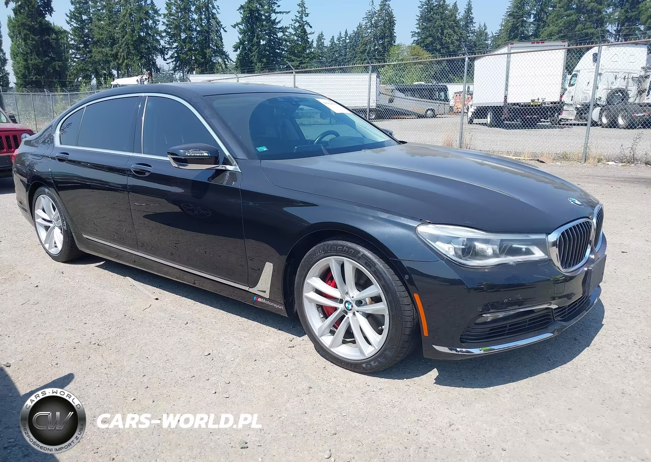 2018 BMW Alpina B7 xDrive – zdjęcie 1 z 17