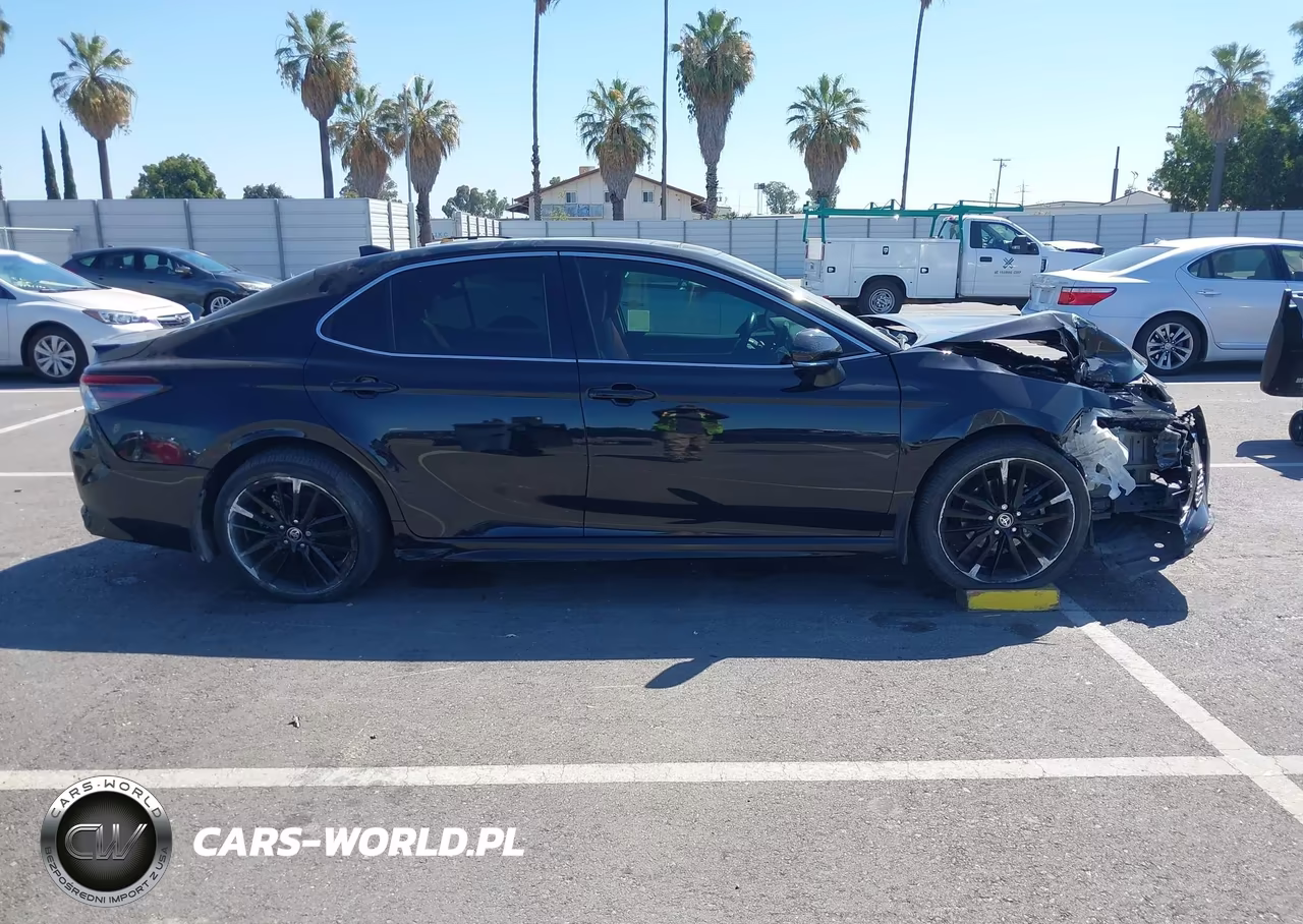 2021 Toyota Camry Xse VIN:4T1K61AKXMU480197 - 13