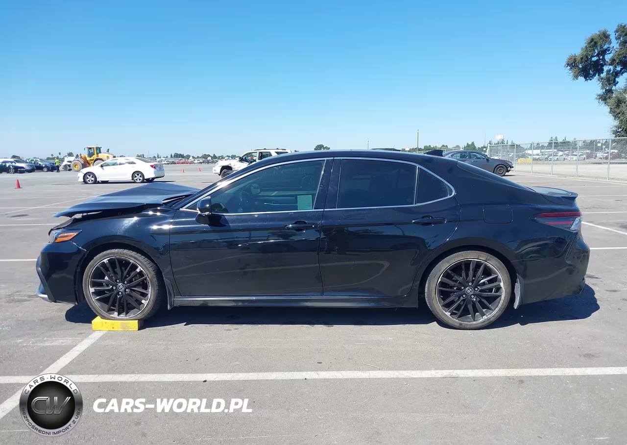 2021 Toyota Camry Xse VIN:4T1K61AKXMU480197 - 14