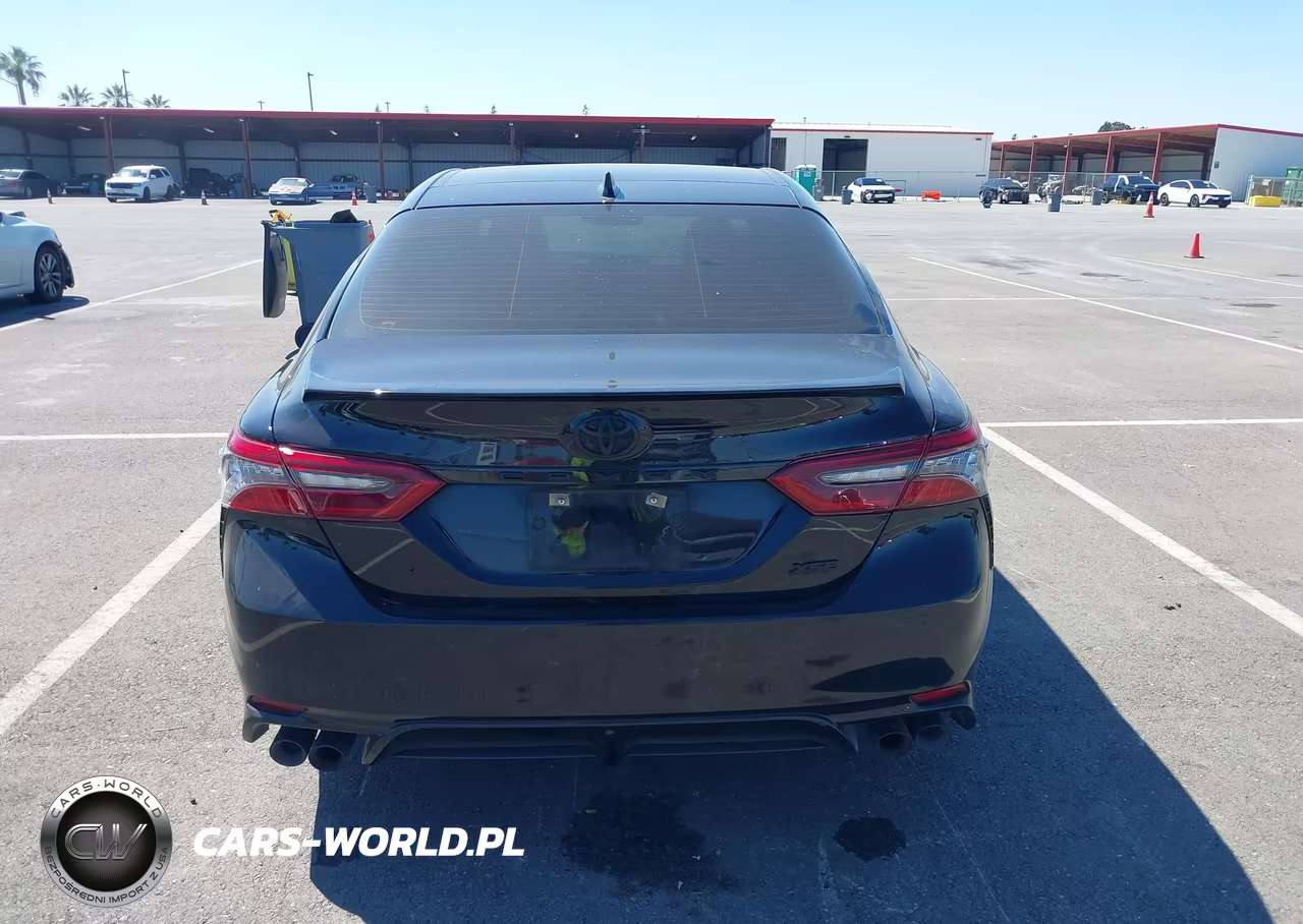 2021 Toyota Camry Xse VIN:4T1K61AKXMU480197 - 16