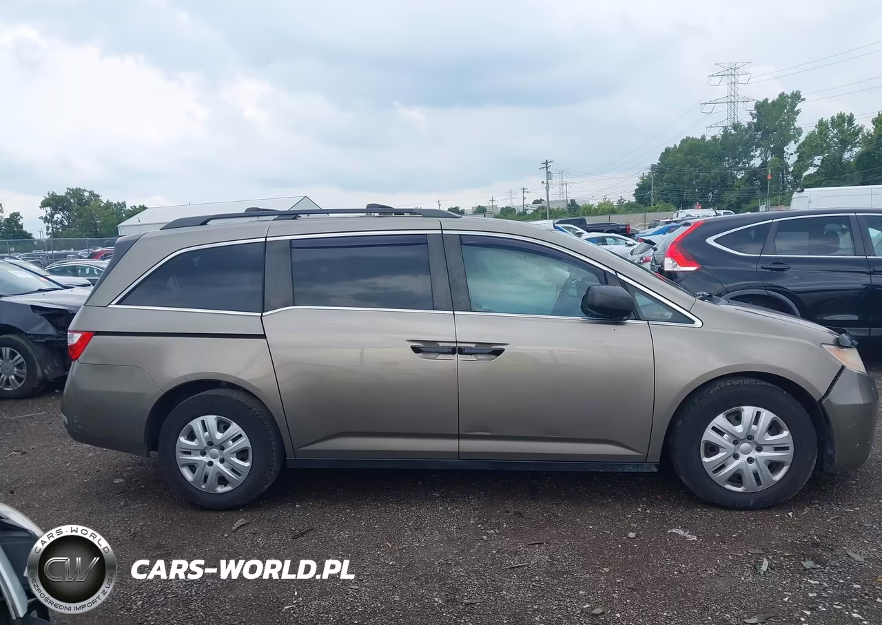2012 Honda Odyssey Lx VIN:5FNRL5H23CB061205 - 13