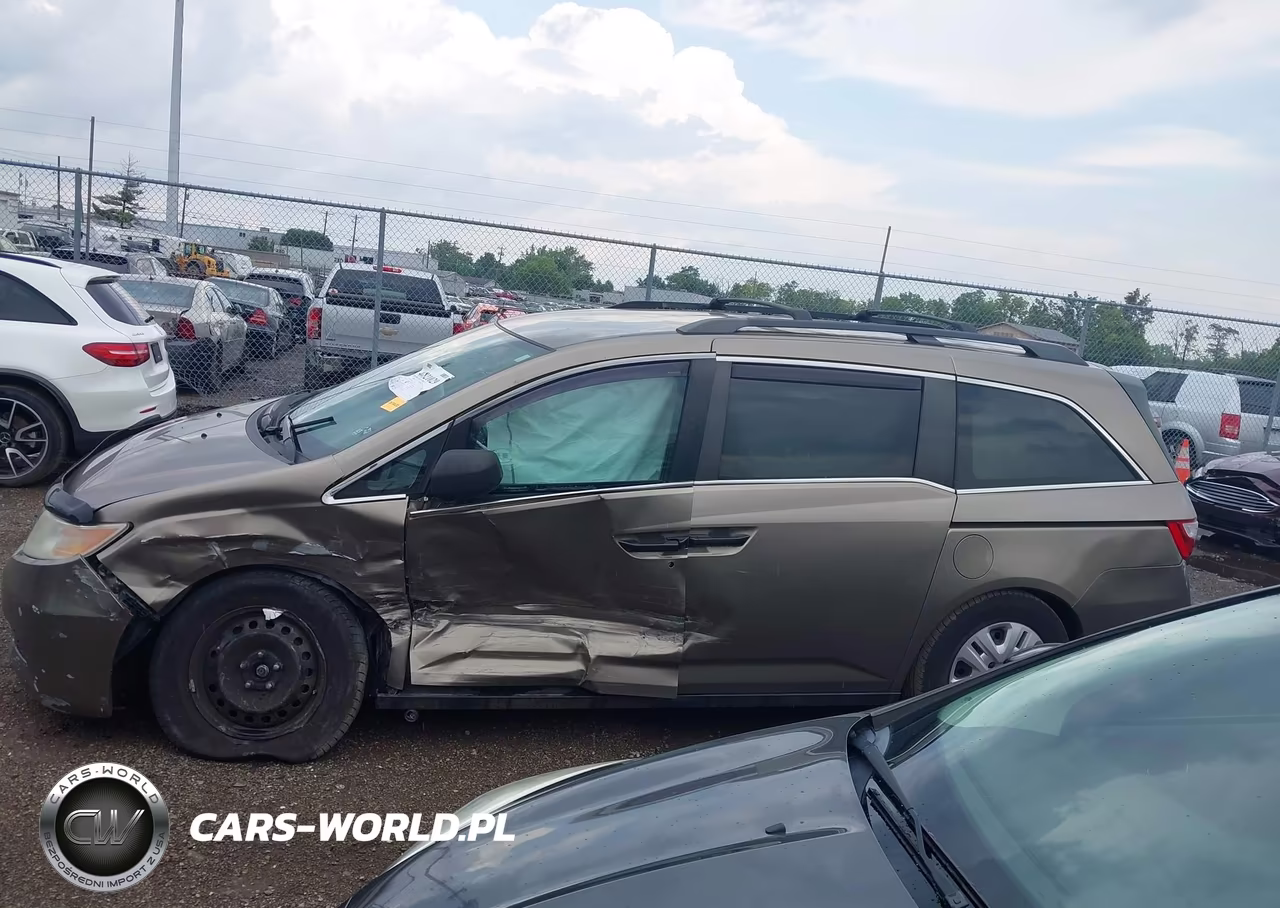 2012 Honda Odyssey Lx VIN:5FNRL5H23CB061205 - 14