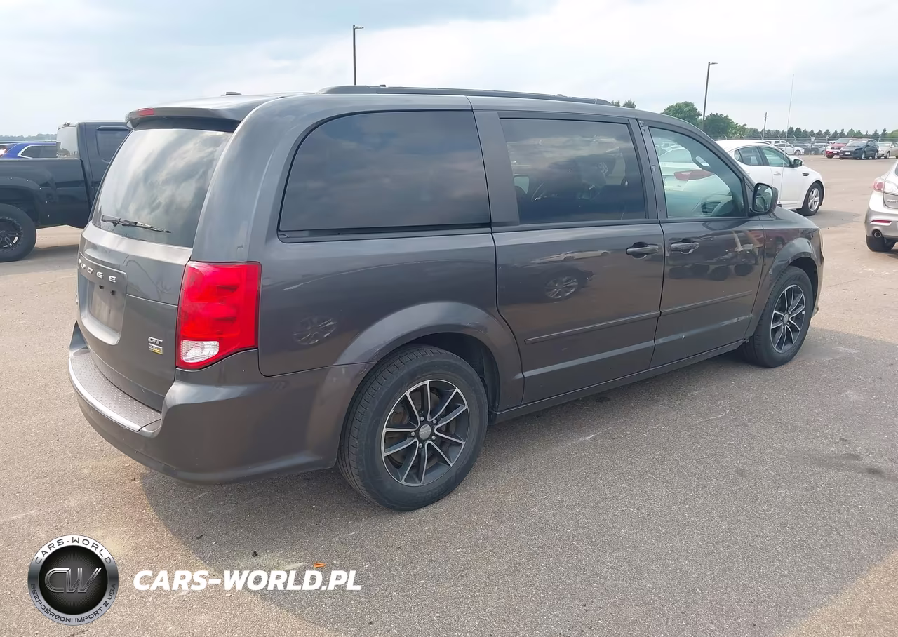 2017 Dodge Grand Caravan Gt VIN:2C4RDGEG1HR852014 - 4