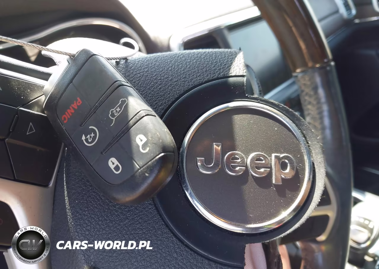 2014 Jeep Grand Cherokee Overland VIN:1C4RJFCT8EC275957 - 11