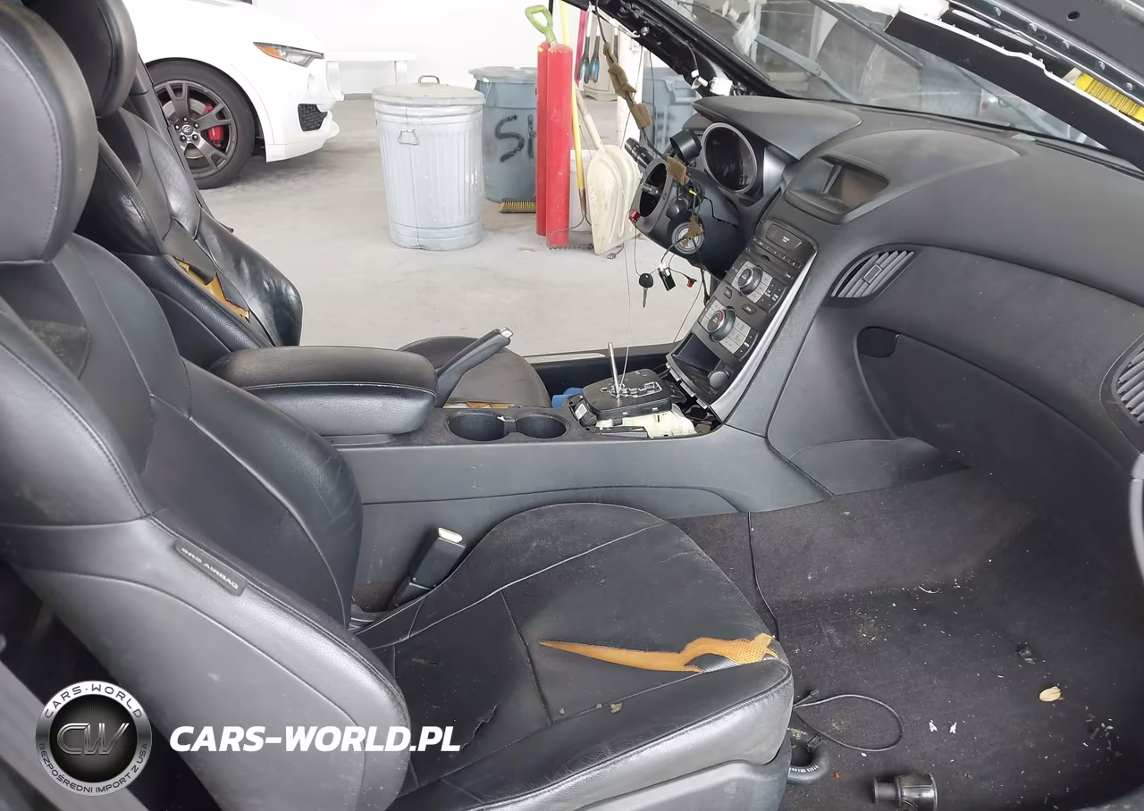 2010 Hyundai Genesis 3.8 VIN:KMHHU6KH3AU011920 - 5