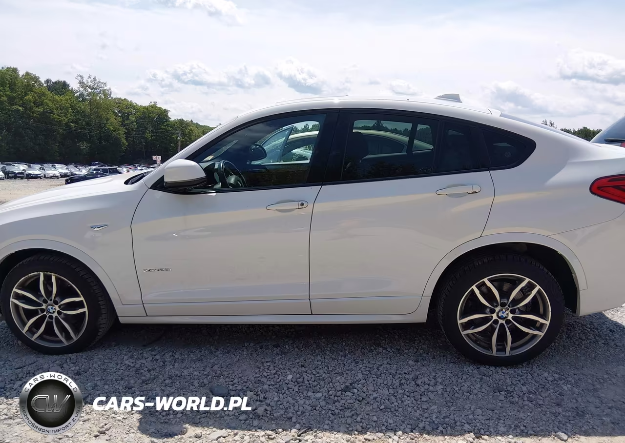 2016 BMW X4 xDrive28I VIN:5UXXW3C52G0R21067 - 14