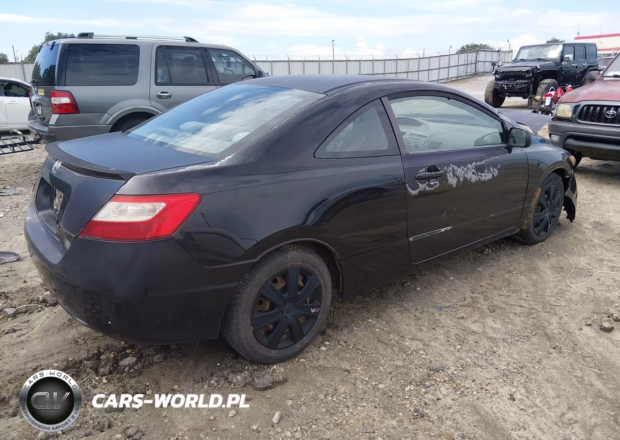 2008 Honda Civic Lx VIN:2HGFG12608H575687 - 4