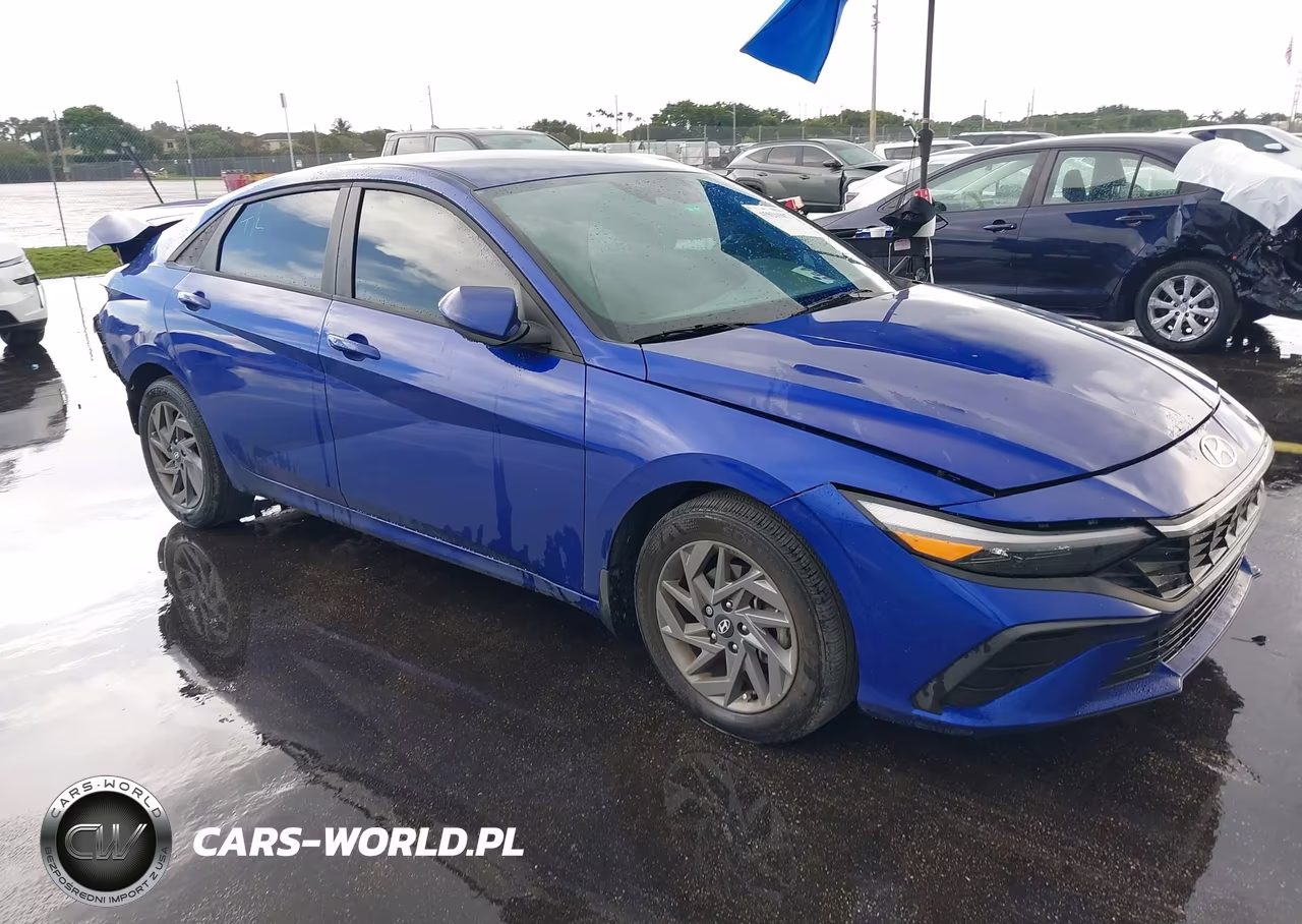 2024 Hyundai Elantra Hybrid Blue