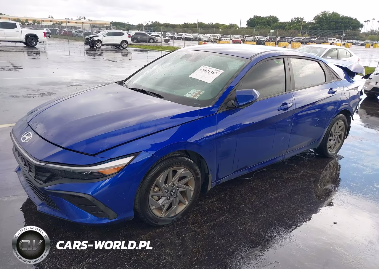 2024 Hyundai Elantra Hybrid Blue VIN:KMHLM4DJ2RU100811 - 2