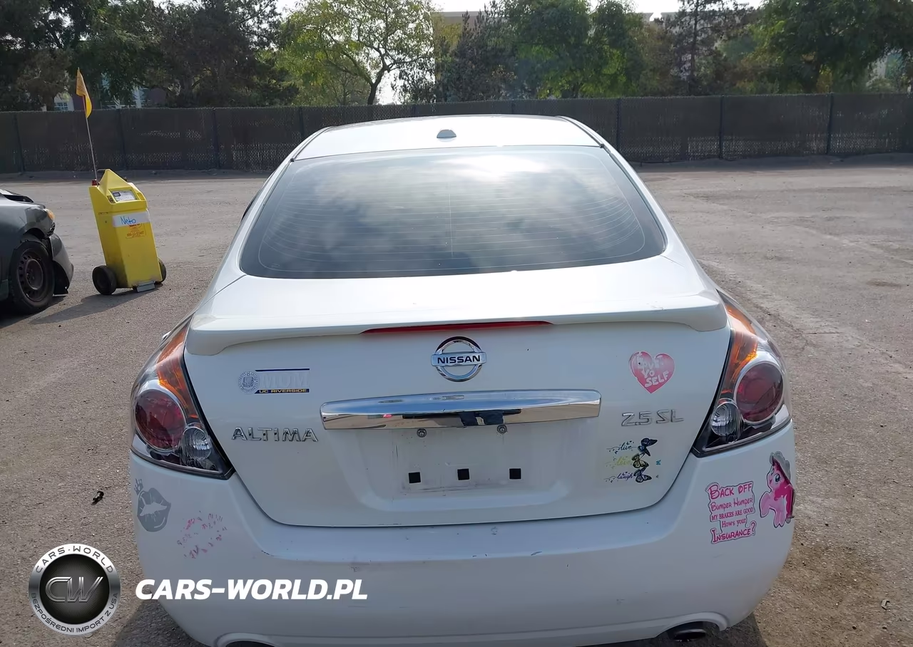 2011 Nissan Altima 2.5 S VIN:1N4AL2AP0BN445420 - 17