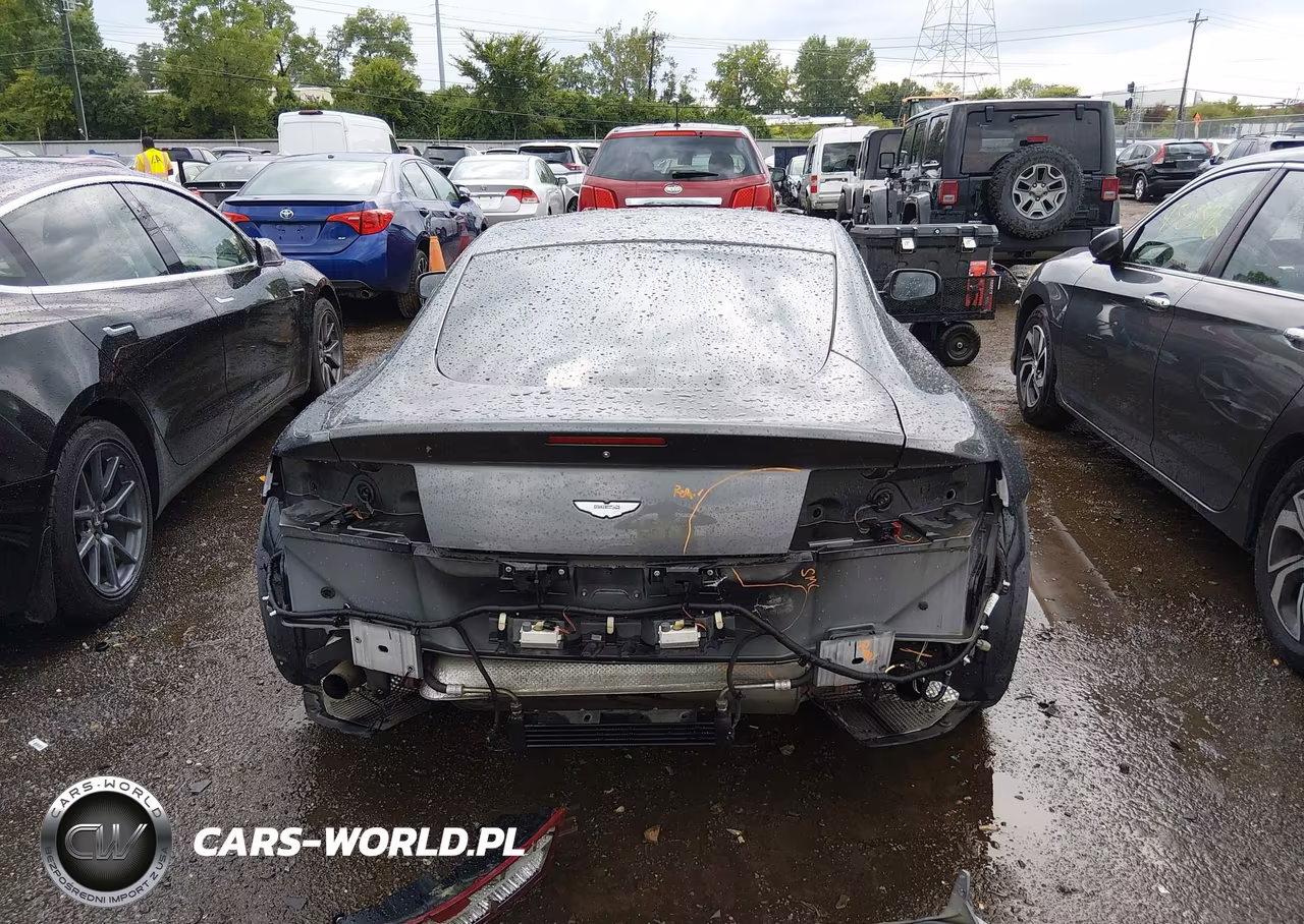 2008 Aston Martin V8 Vantage VIN:SCFBF03BX8GC09192 - 17