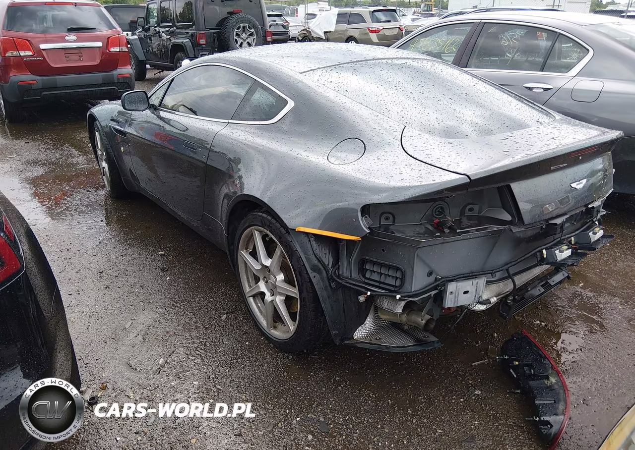 2008 Aston Martin V8 Vantage VIN:SCFBF03BX8GC09192 - 3